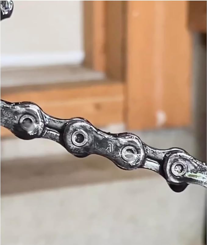 Professional Grade Bike Chain Cleaner and Liquid Wax - 2 Pack Starter Bundle with Silca PRO Chain Stripper & Super Seret Chain Wax, Concentrate, 4oz Bottles with Applicator Tip